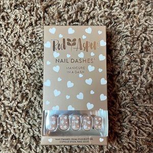 Red Aspen Tan Heart Nails